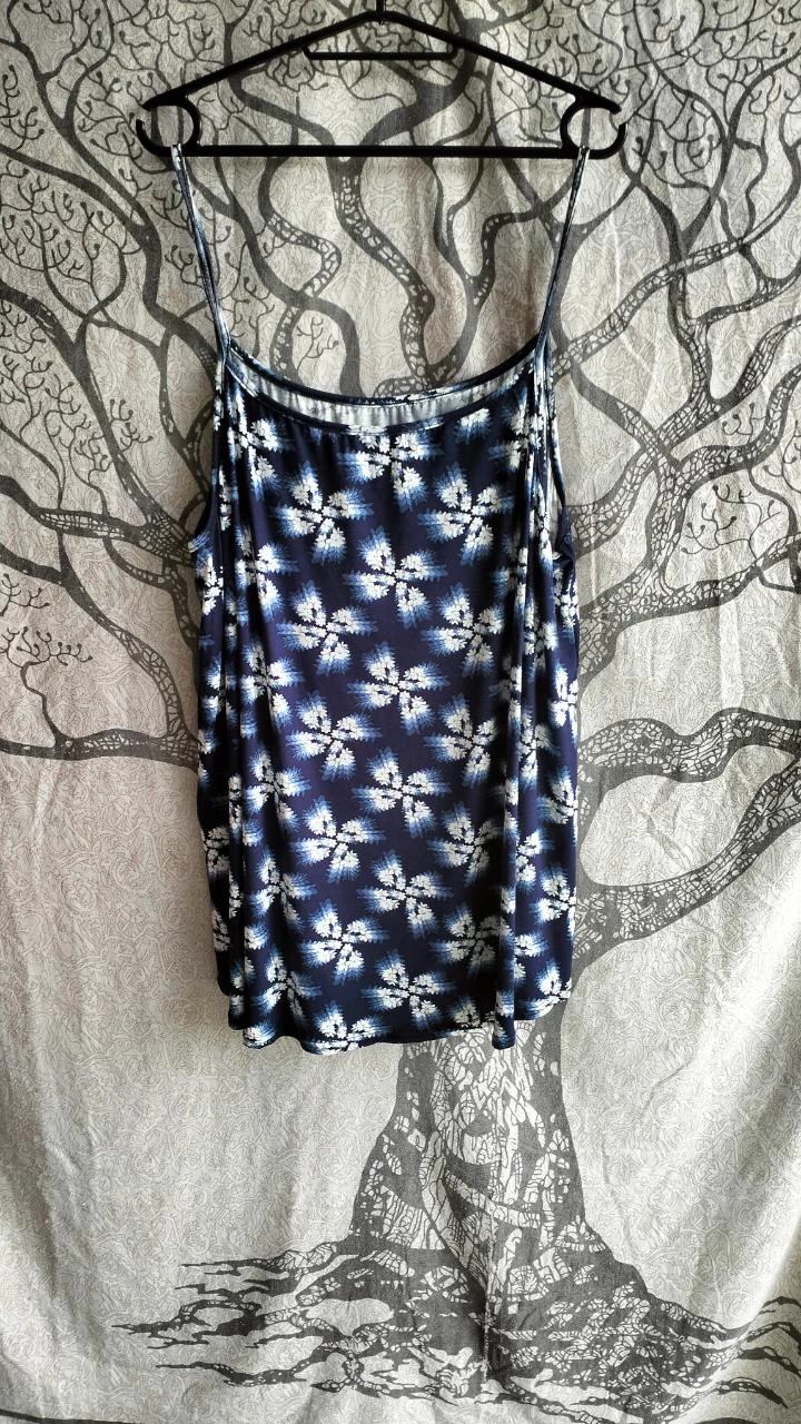 débardeur bleu marine à motifs – photo 2